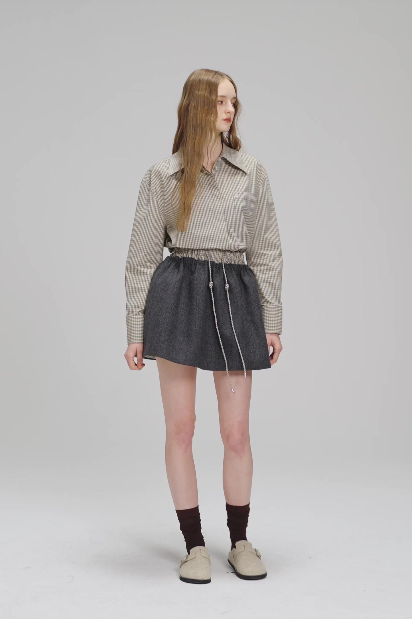 灰棕格紋襯衫